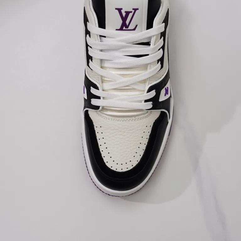 Louis Vuitton Shoe 